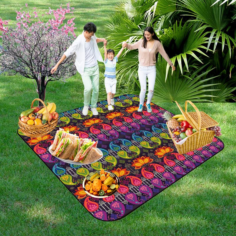 Picnic Blankets Extra Large, Waterproof Foldable Outdoor Beach Blanket,3-Layer Picnic Mat for Camping, Hiking, Travel, Park, Concerts