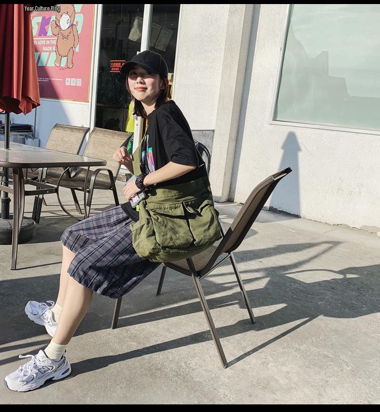 Retro lerret crossbody-veske med stor kapasitet - Dame 2025 Hong Kong-stil skulderveske for studenter