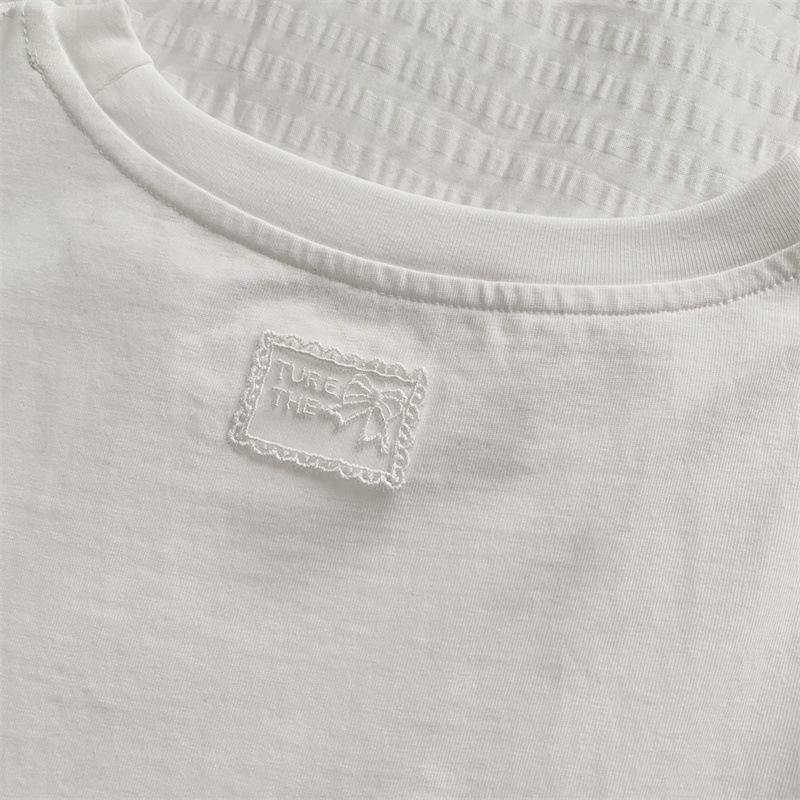 Mid-Length Cotton T-Shirt with Lace Trim – Casual, Loose Fit, Round Neck, Short Sleeve