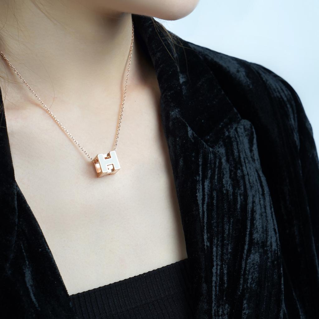 Hermes Cage DH Square Alloy Necklace Unisex necklace Light-Brown Rose-Gold H143991FO55
