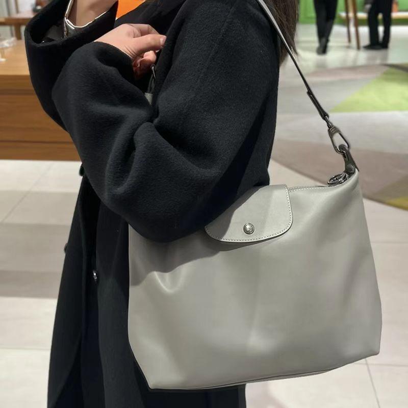 Neue Hobo Große Kapazität Unterarm Tote Pendler Umhängetasche Handheld Damen Tasche Mode Schultertasche