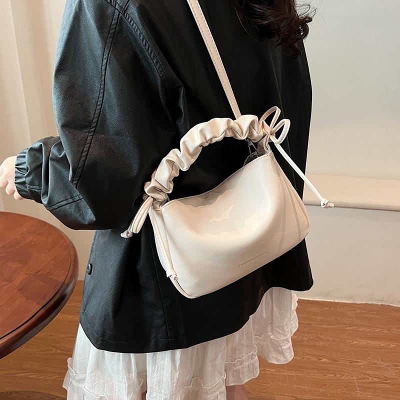 This Year's Popular Small Bags for Women's Spring and Summer 2025 New Simple and Versatile Shoulder Messenger Bags Popular Portable Bucket Bags