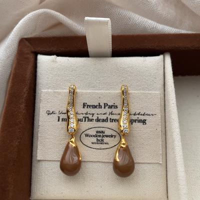 Water Drop Stud Earrings, Pure and Smart, Natural and Elegant Luxury, New Autumn and Winter Earrings