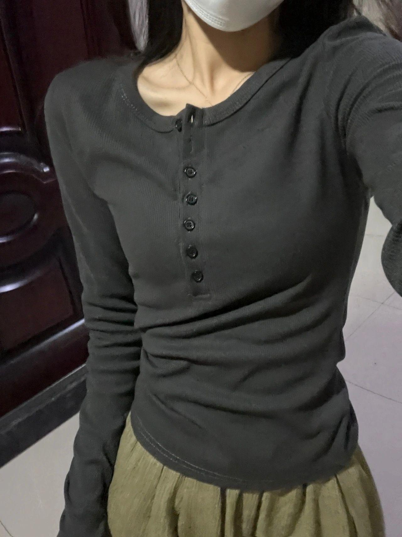 

2025 Весенняя женская приталенная серая футболка с круглым вырезом и длинным рукавом Extra Large серый