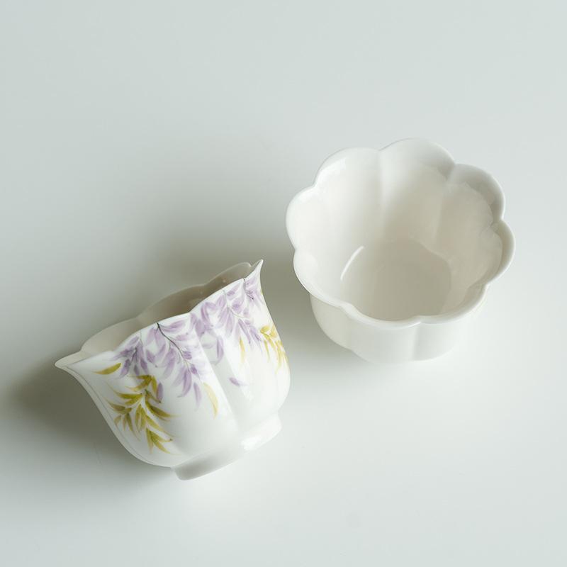 Chinese Ceramic Teapot Teacup Ball Hole Filter Handmade Flowers Porcelain Tea Pot Beauty Tea Infuser Kettle Household Teaware
