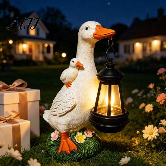 Outdoor Lighting for Garden Duck Statue with Solar Lantern, Cute Mom And Baby Sculpture Decorative Yard Art Lights Lamp, Waterproof Resin Light