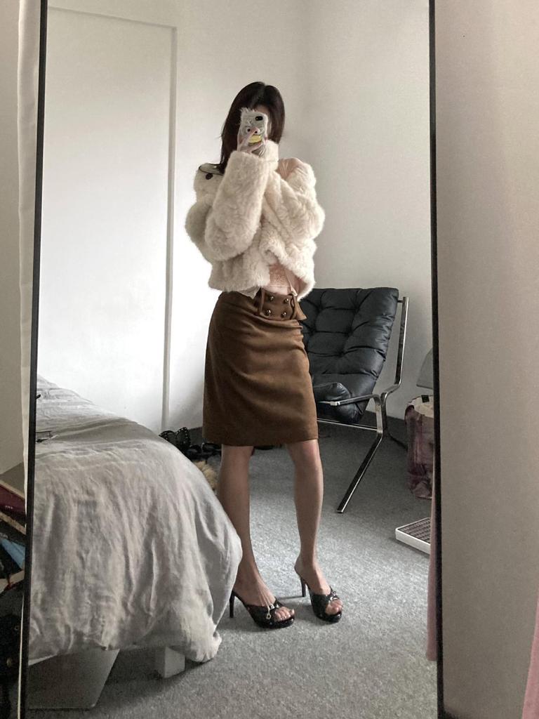 American Retro High-Waisted Elegant Slit Skirt for Women - Autumn/Winter Slimming Fashion