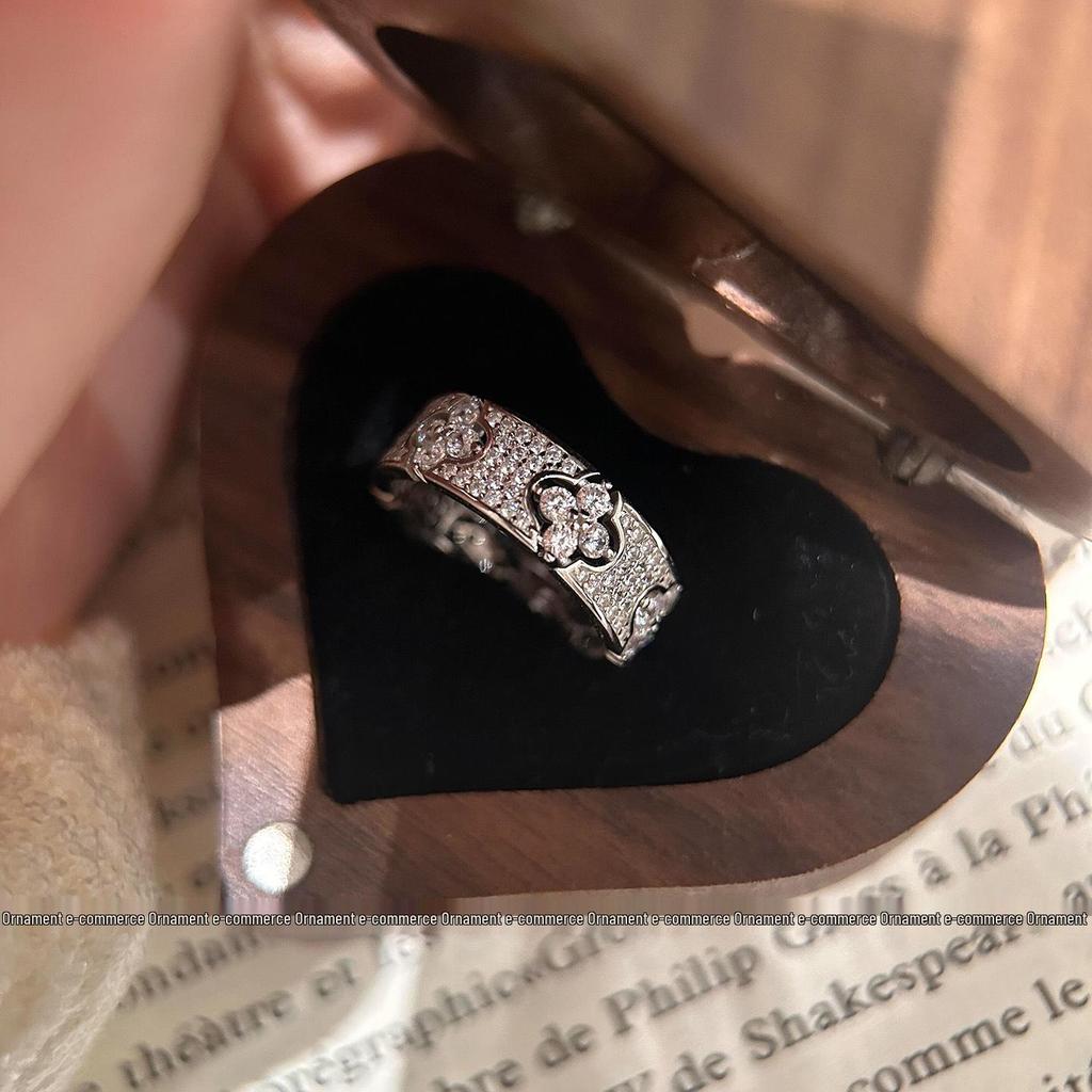 French Vintage Four-Leaf Clover & Baby's Breath Diamond Ring - Women's Luxury Fashion Statement Ring