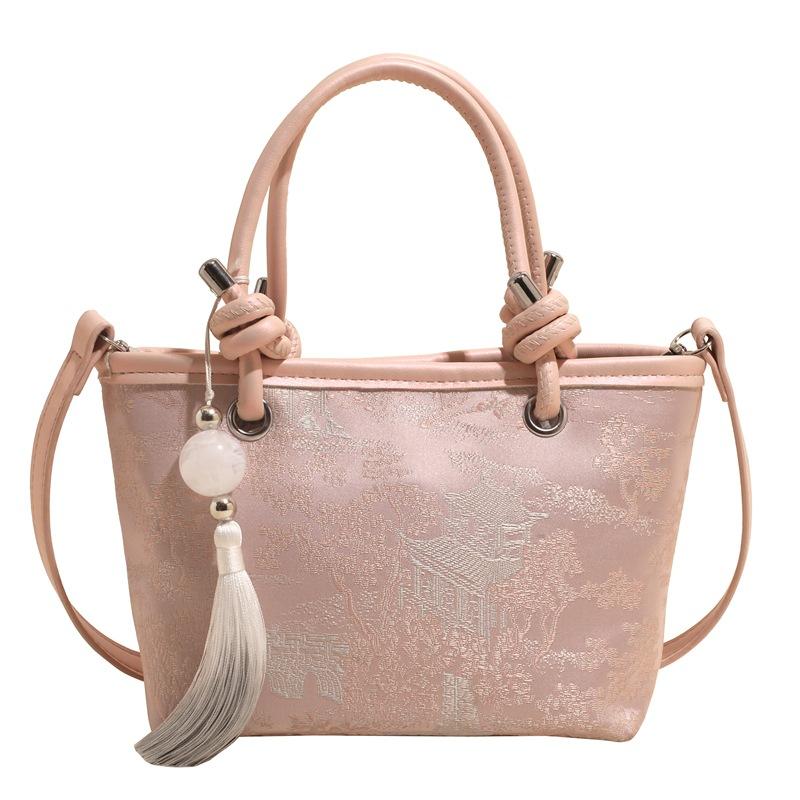 

Early spring new product national style new Chinese embroidery texture portable bucket bag temperament small fresh women s literary messenger bag розовый