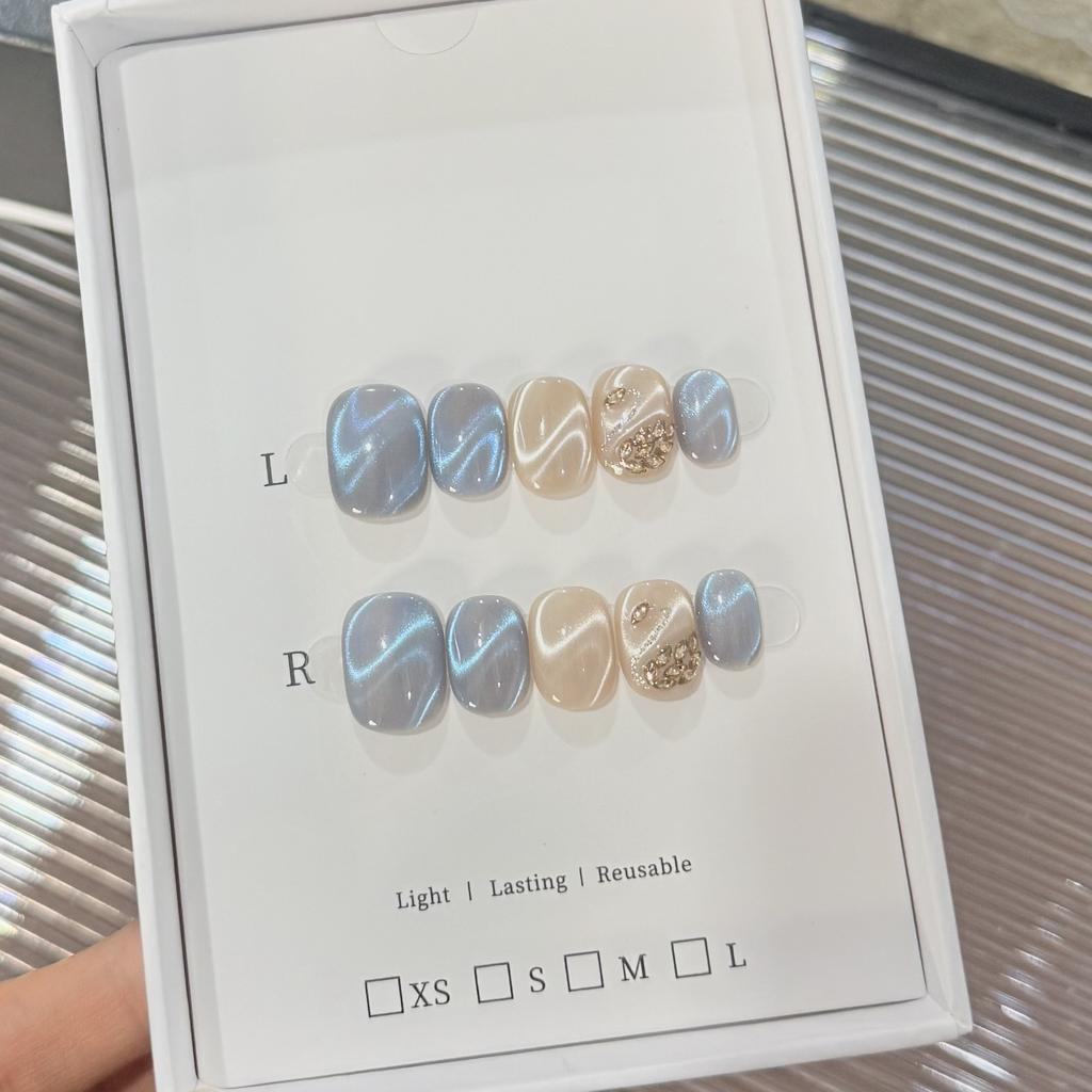 10pcs Handmade Cat Eye Optical Wave Zircon Swan Short Square Full Coverage Soft Press On Nails For Women