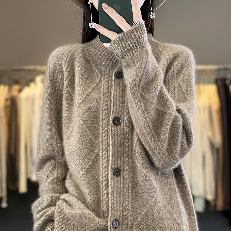 Women's Wool Knit Cardigan - Solid Color Single-Breasted Sweater for Autumn and Winter