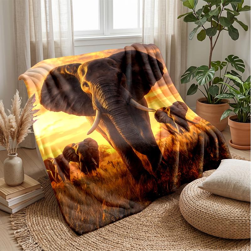 Elephants In Forest Paradise Theme Blanket Lightweight Warm Flannel Blanket Decorative Throw Blanket for Home Decoration