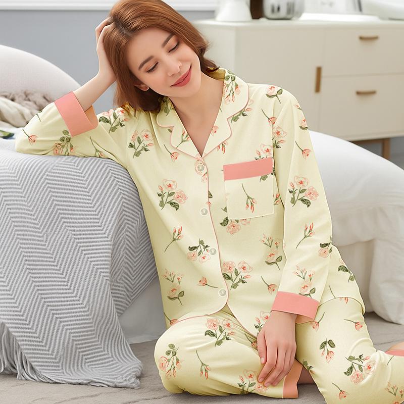 Modischer floraler Pyjama Damen Frühling und Herbst Imitat Baumwolle Langarm-Cardigan Mittel Mutter Große Größe Anzug Loungewear
