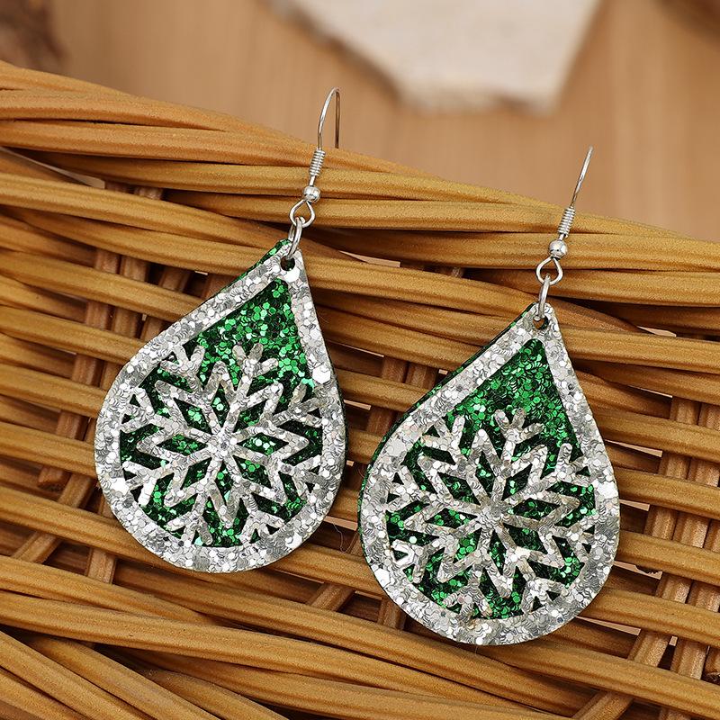 

European & American Double-Layer Sequin Snowflake Leather Earrings - Festive PU Design