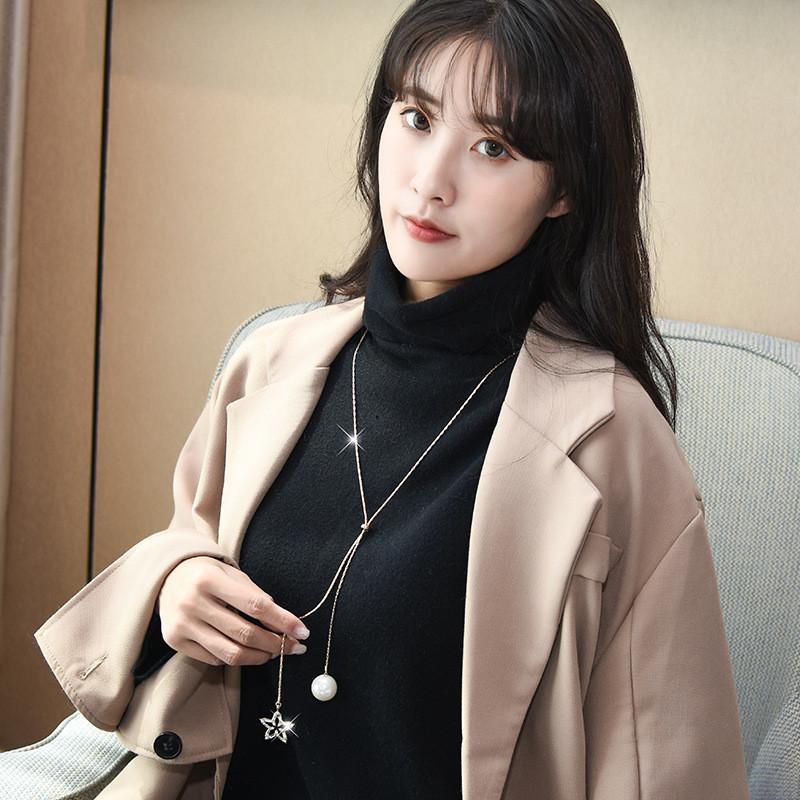 Fashionable Long Chain Star Shaped Pendant Necklace With Pearls Sparkling Design