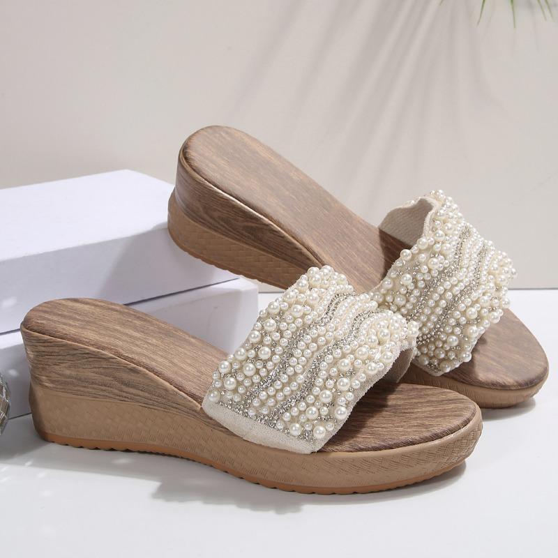 

Summer new pearl flat-bottomed wedge slippers women s lightweight low-heeled outer wear beach cool slippers slipprs 42