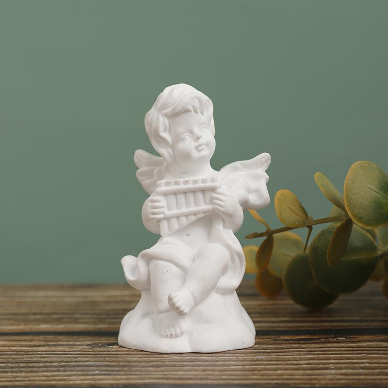 Mini Resin Angel Ornament for Home Décor and Photography Backgrounds