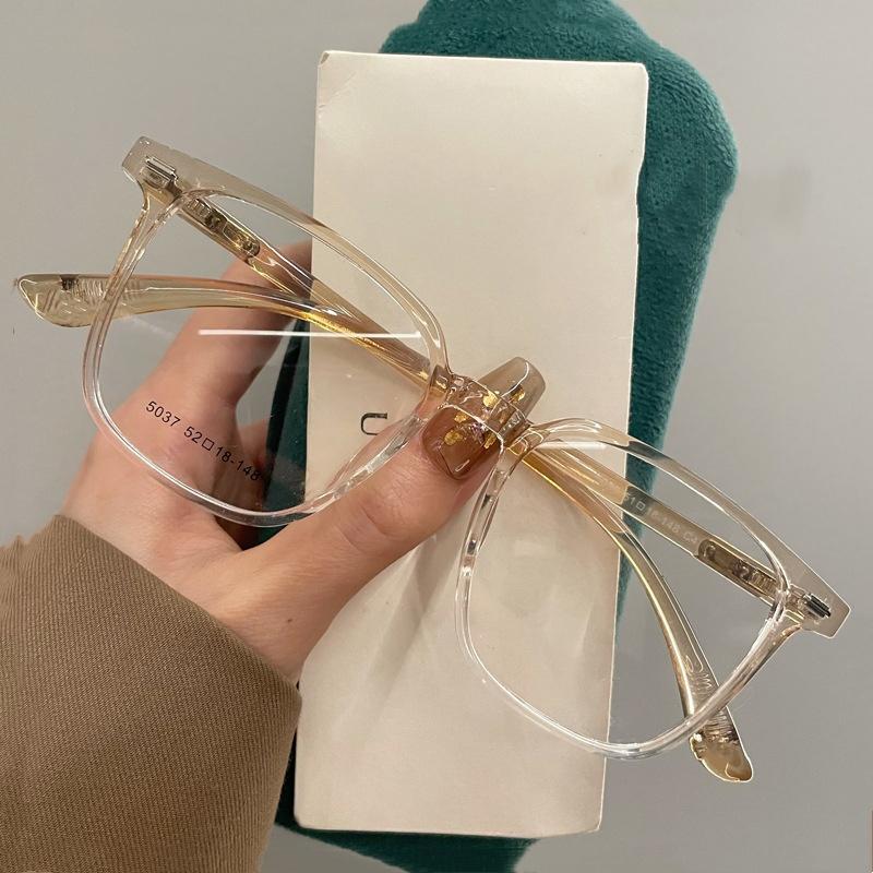 

Вінтажні окуляри у великій оправі без окулярів. Жіночі модні квадратні надлегкі окуляри для короткозорості. Захист очей. Прості окуляри для комп’ютера. 0(anti-blue)