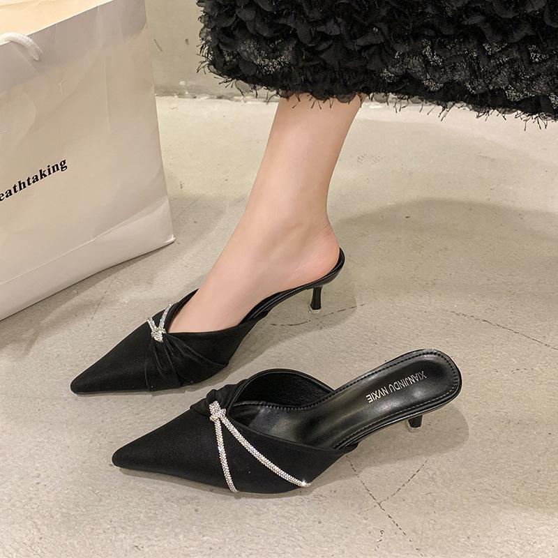French bag head half slippers female 2025 new summer wear fairy style temperament versatile with skirt stilettos