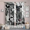 Cool Black And White Tiger 3D tištěné závěsy Kuchyně Obývací pokoj Ložnice Studovna Dekorativní tyčové kapesní závěsy 2 kusy