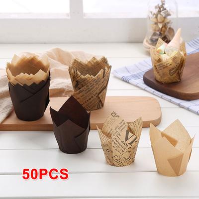50 adet/takım gazete tarzı Muffin Cupcake Liner kağıt bardaklar Caissettes lale kek kapları kek sarıcı düğün doğum günü partisi dekoru