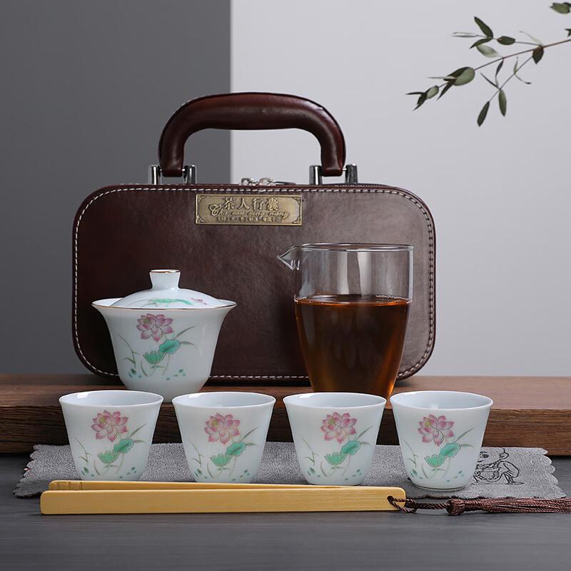 

Чаксун Бараний жир Нефрит Белый фарфор Набор для чая Кунг-фу с росписью тушью лотоса