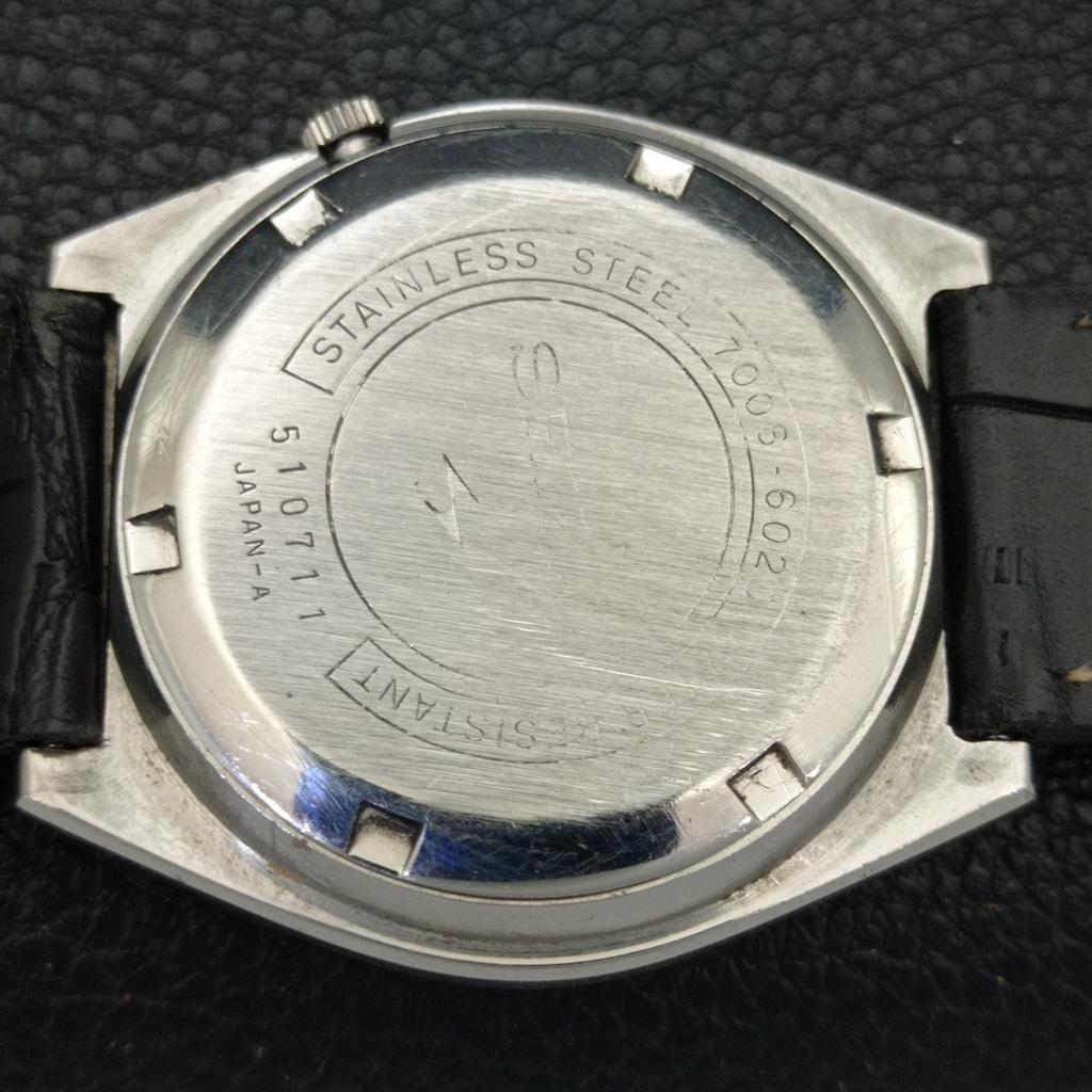 Seiko 5 AUTOMATIK JAPAN HERREN VINTAGE SCHWARZES ZIFFERBLATT UHR a701909-5 R207-a701909