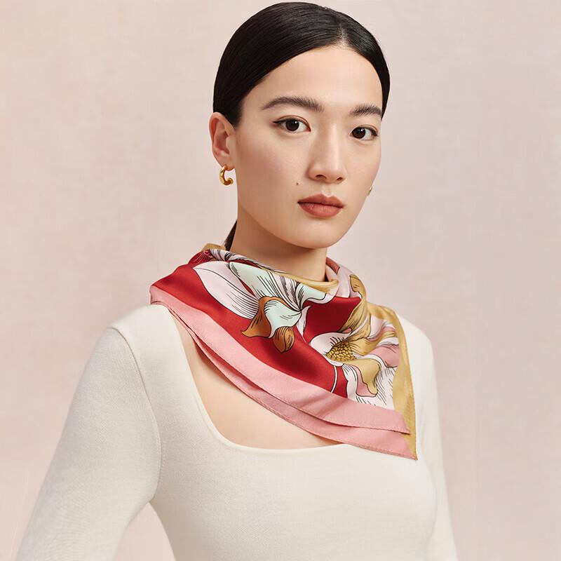 Wanshili Magnolia Rhyme 100% Mulberry Silk Square Scarf