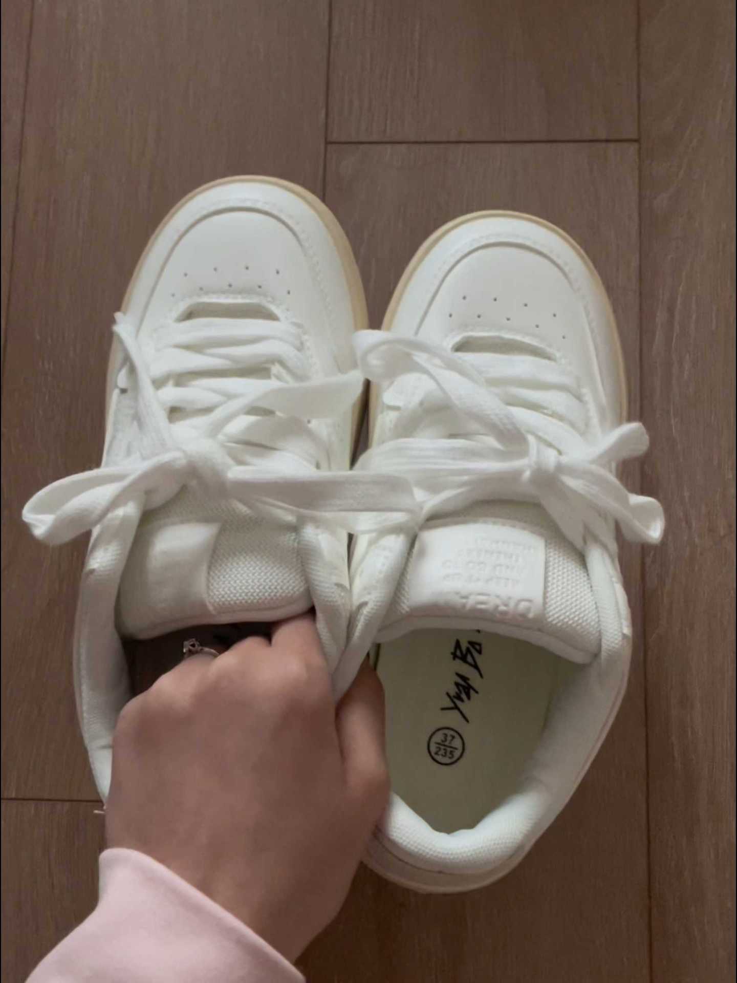 

Retro little white shoes women s spring 2025 new niche student women s board shoes Hong Kong style milk little yellow shoes women 35 білий