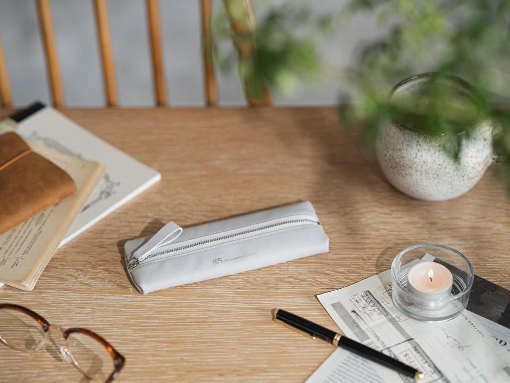 Italian Leather Pencil Case Pentaboric Frosty White (Gray)