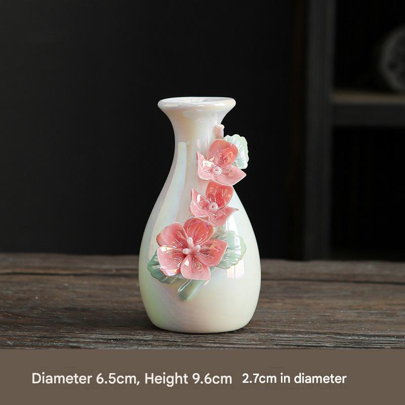 Hand-sculpted flower ceramic vase, ceramic hand-sculpted flower vase, desktop dried flower arrangement decoration