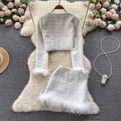 Autumn And Winter Tweed Senior Sense Of Diamond-Studded Small Incense Wind Short Jacket + Chain Skirt Two-Piece Set