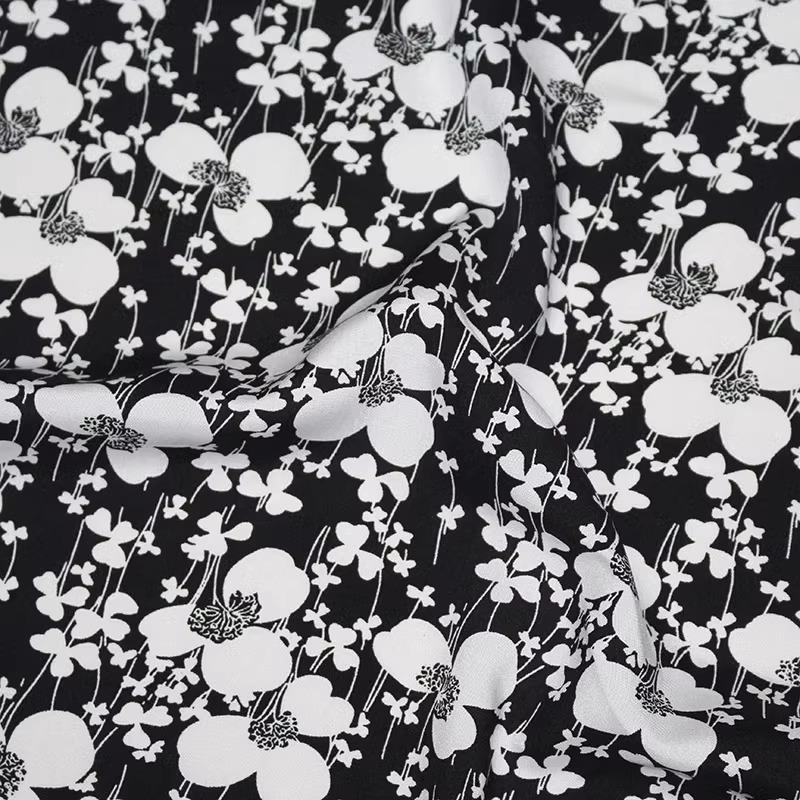 Flower Printed Rayon Viscose Fabric Soft By The Meter for Skirts Pajamas Clothes Cheongsam Diy Sewing Cloth Floral White Green