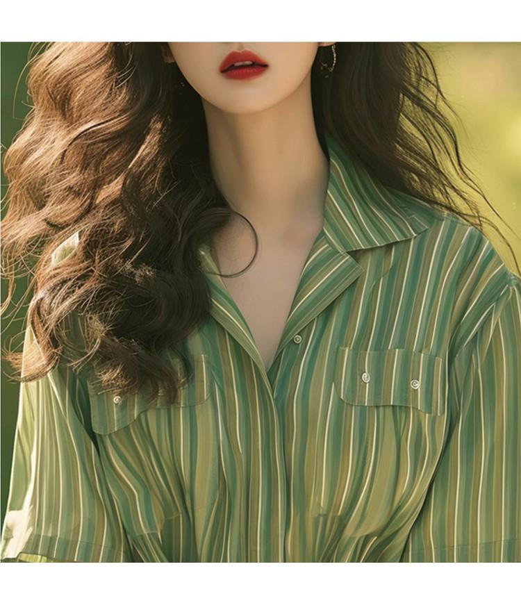 2025 Summer New French Elegant Style Small Shirt Fashion Vertical Stripe Age reducing Western Style Shirt Top for Women