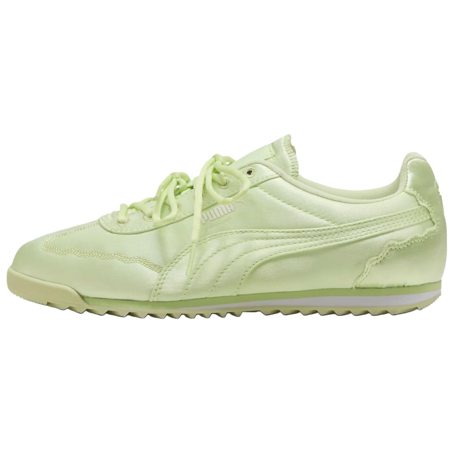 PUMA Arizona Training Shoes Women`s Apple