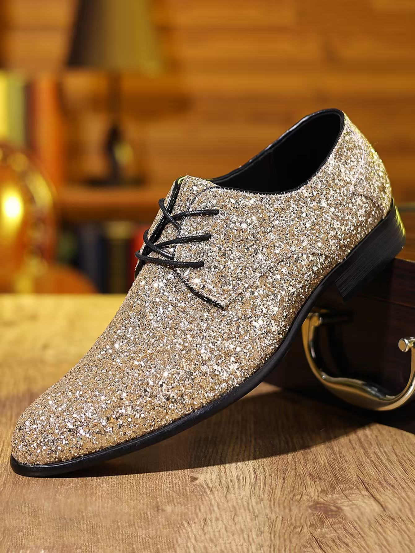 

Men s shoes British style pointed leather shoes Business casual shoes Large size 39-48 Leather shoes 39 золотой