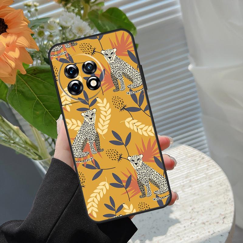 

Tigers Leopards tropical leaves Case For OnePlus 15 15R 13 13T 13R 12 12R 11 10 10R 10T 8T Nord 5 CE 4 2 3 Lite N20 N30 Cover OnePlus Nord CE5