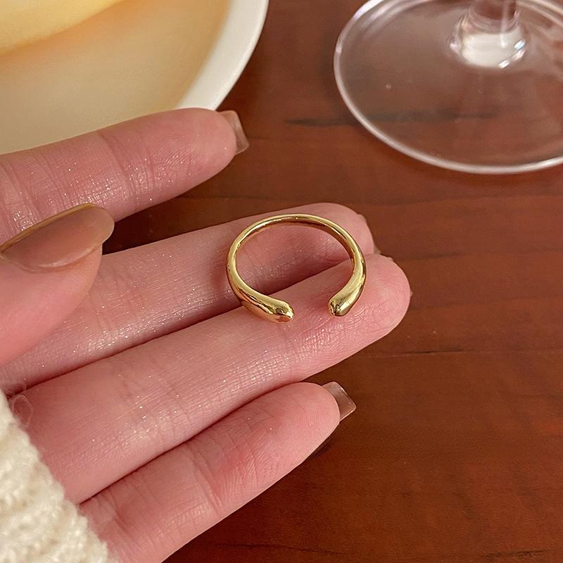 

Корейское новое простое геометрическое дугообразное лицо, гладкое женское кольцо с гладким лицом, темпераментное золотое кольцо, кольцо с нерегулярным отверстием