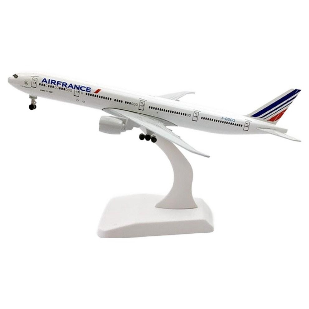 

Exclusive Air France Boeing 777 Model Airplane - 1:300 Scale (20cm)