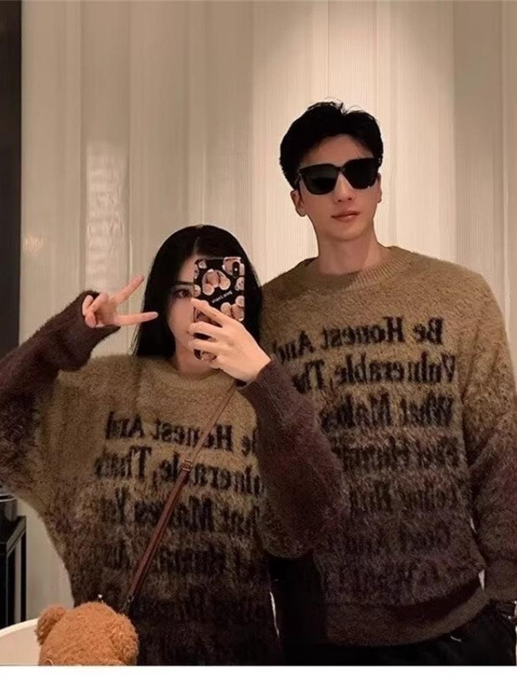 Trendy American Retro Gradient Letter Knit Sweater - Comfortable, Loose-Fit Pullover for Couples