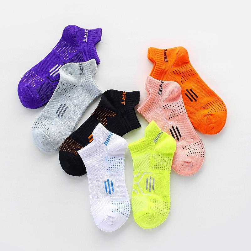 2 Pairs Ankle Women Running and Fitness Socks Moisture-Wicking and Breathable Crew Socks for Outdoor Sports