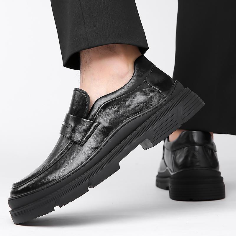 Comfort Round Toe Shoes Men's Trends Leather Loafers Shoes  Men's Formal Party Business Negotiation Social Office Shoes