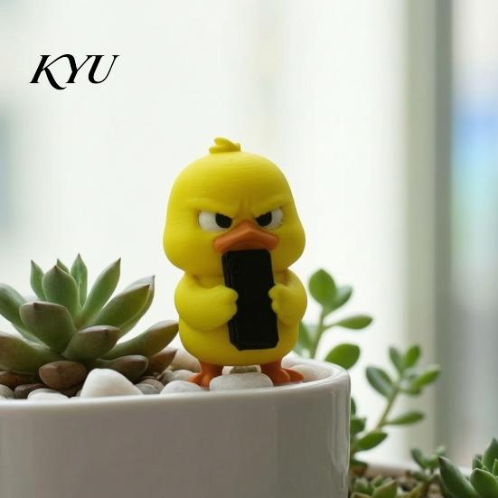 Modern Home Accent 3D Printed Yellow Duck Figurine, Funny Statue with Vivid Expressions, Healing Desk Companion Cute Miniature Desktop Ornaments