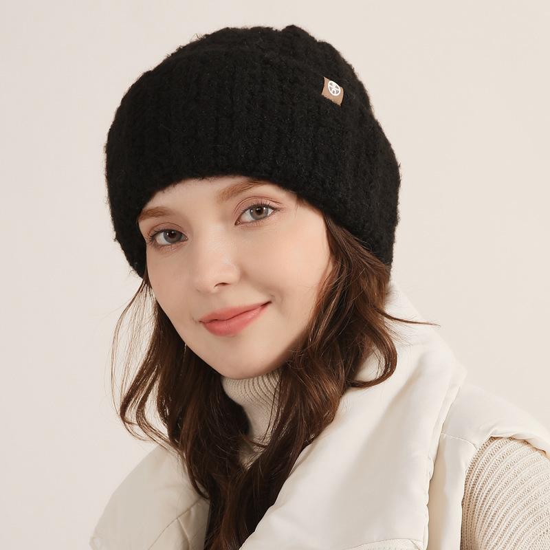 New Autumn and Winter Warm Wool Hat for Women Riding Ear Protection Simple Solid Color Pullover Hat Patch Smiling Face Versatile Knit Hat