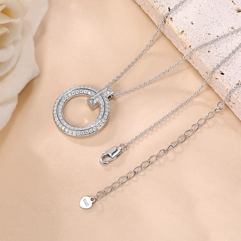 LinkerLove Moissanite Pendant Necklace Diamond Circle Pendant Chain for Women S925 Silver Choker Necklace Fine Jewelry
