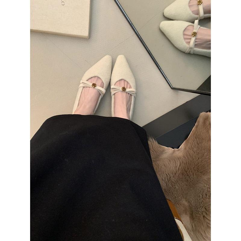 French inner height increase Mary Jane shoes 2025 word with pointed small fragrant wind shallow mouth single shoes