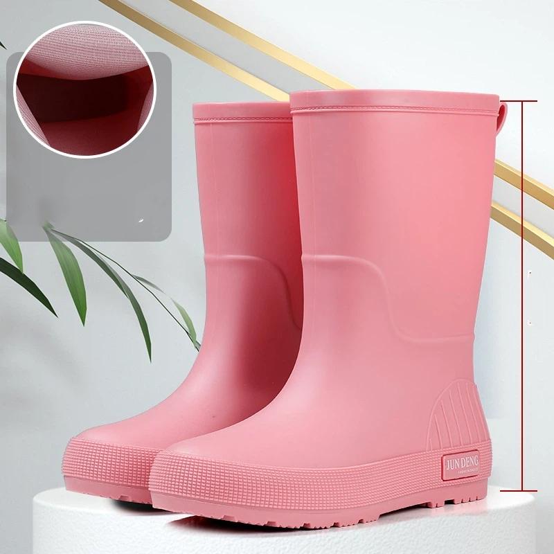 

Ladies Outdoor Fashion Trend Mid Tube Waterproof And Anti Slip Rain Shoes 41-42 рожевий