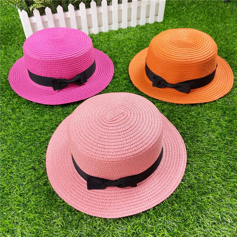 Korean Style Women's Straw Sun Hat with Flat Brim and Bow – Trendy Summer Beach Hat for Sun Protection