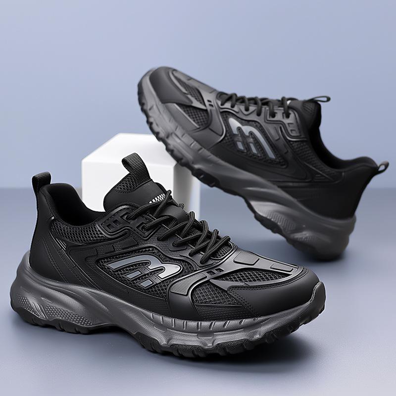 Mesh summer new sports shoes men's breathable and lightweight casual trend youth shoes trend men's shoes 2025