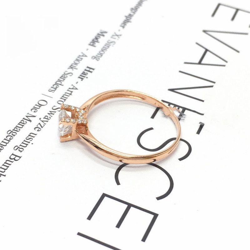 Purple Gold Inlaid Four-Claw Zircon Ring, Simple High-Grade Rose Gold-Plated Color Gold Live